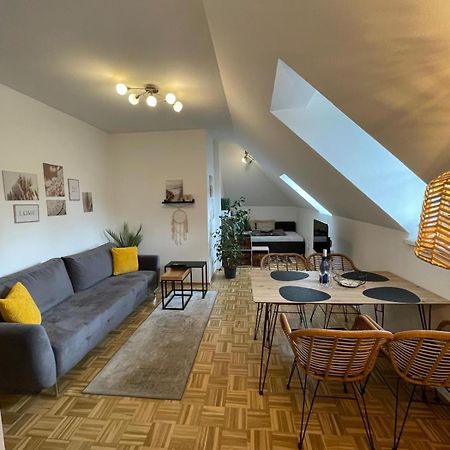 Bullsliving Seeapartment 5 Velden am Woerthersee Ngoại thất bức ảnh